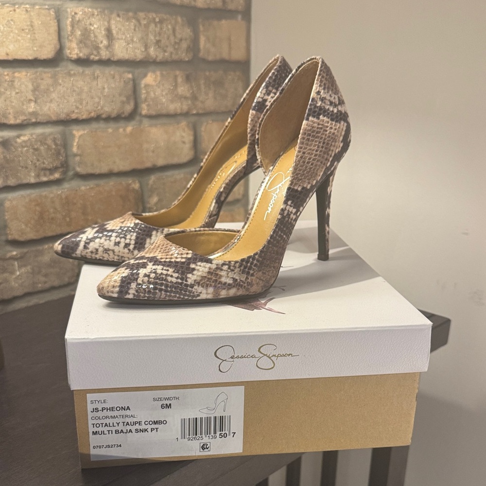 Jessica Simpson Taupe Snakeskin Heels